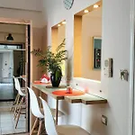 Apartment House 3 *