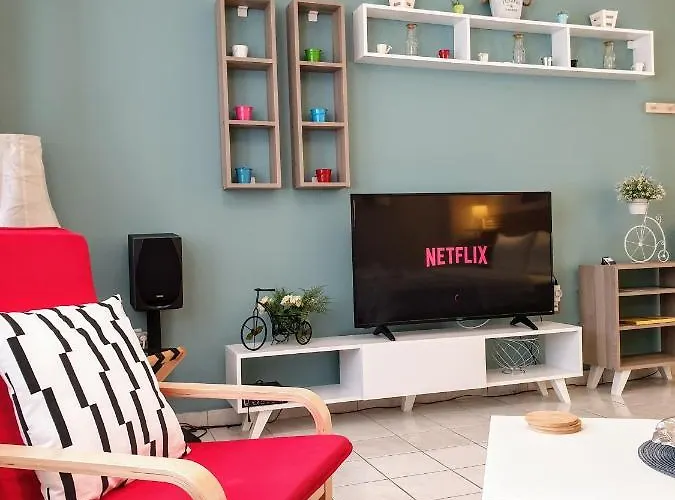 House 3 * Каламата