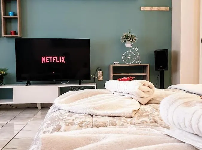 House 3 Апартаменты *