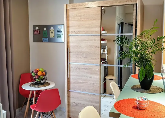 아파트 House 3 칼라마타