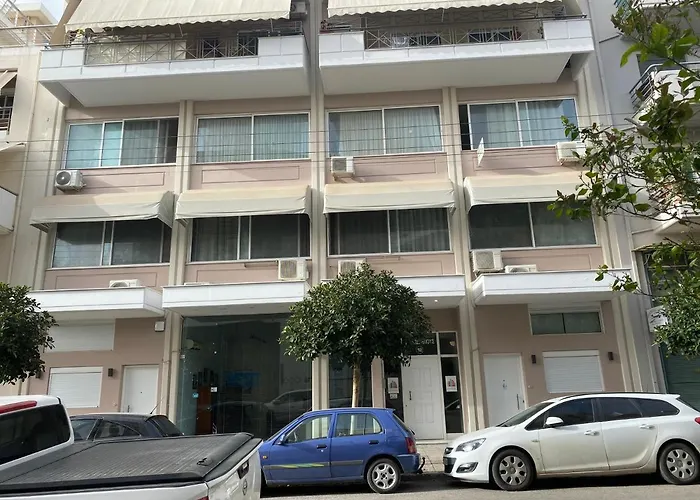 House 3 *